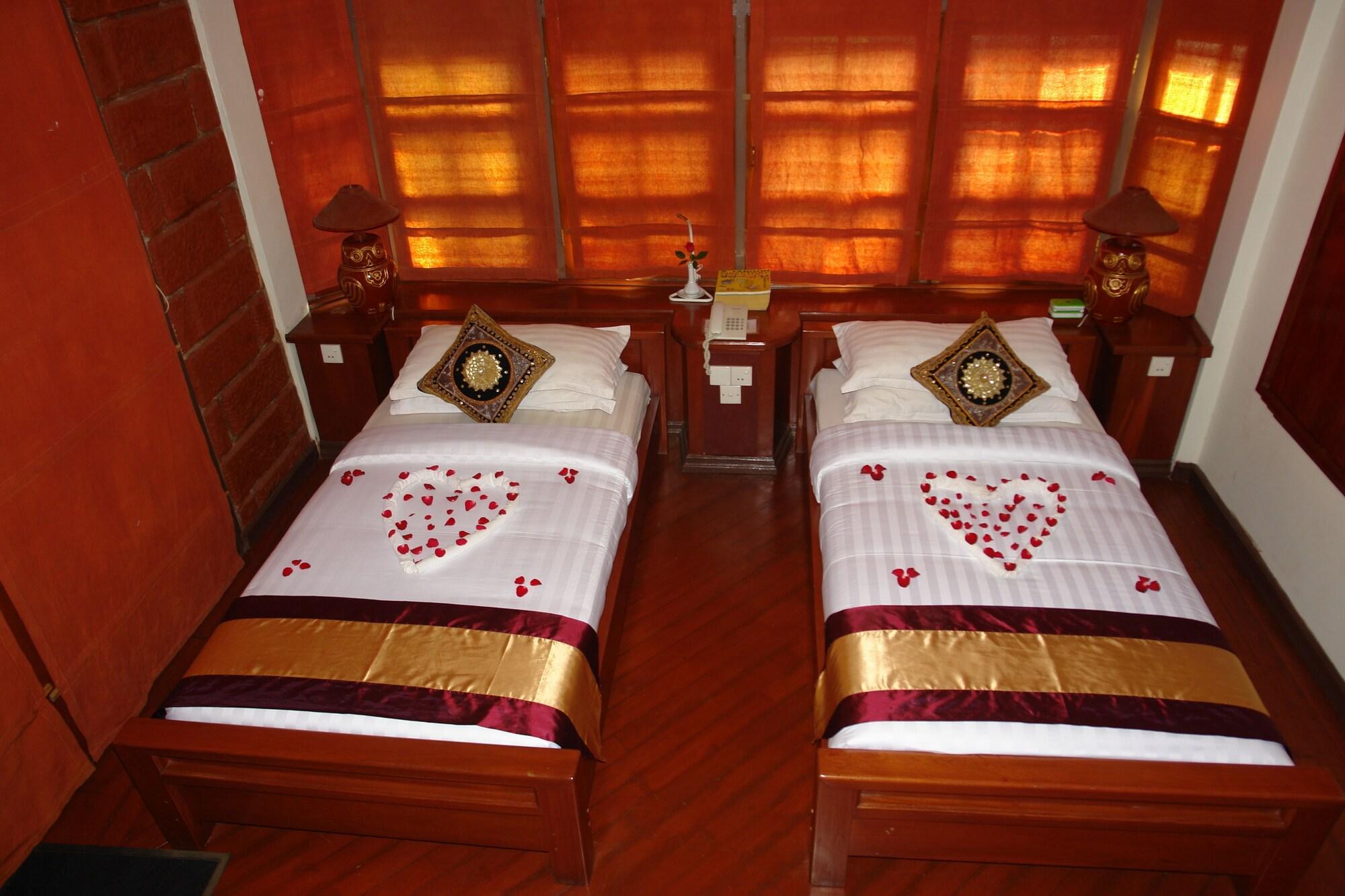 Bagan Princess Hotel Экстерьер фото